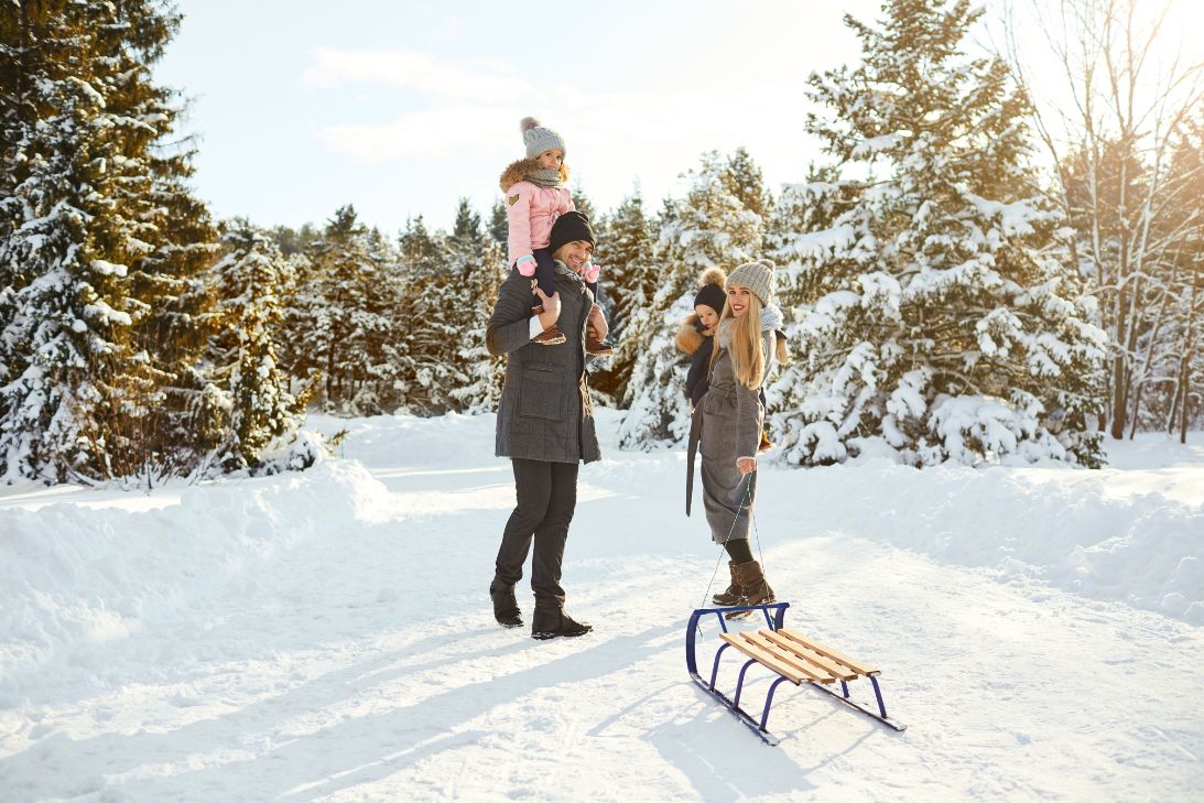 Tips on Layering Clothes for Outdoor Winter Activities
