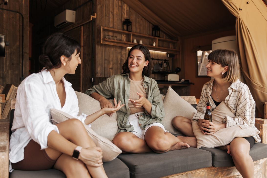How To Throw a Bachelorette Party in a Cabin