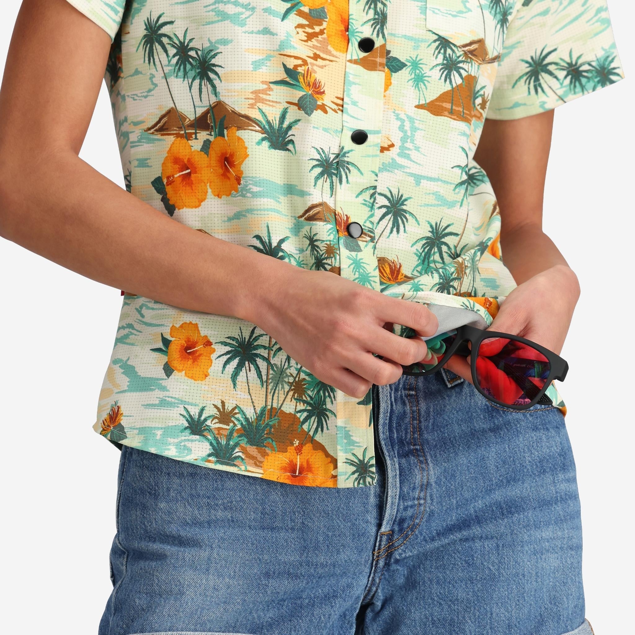 Women's Hawaiian Explorer Tech Shirt